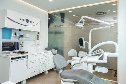 Gabinete dental 2